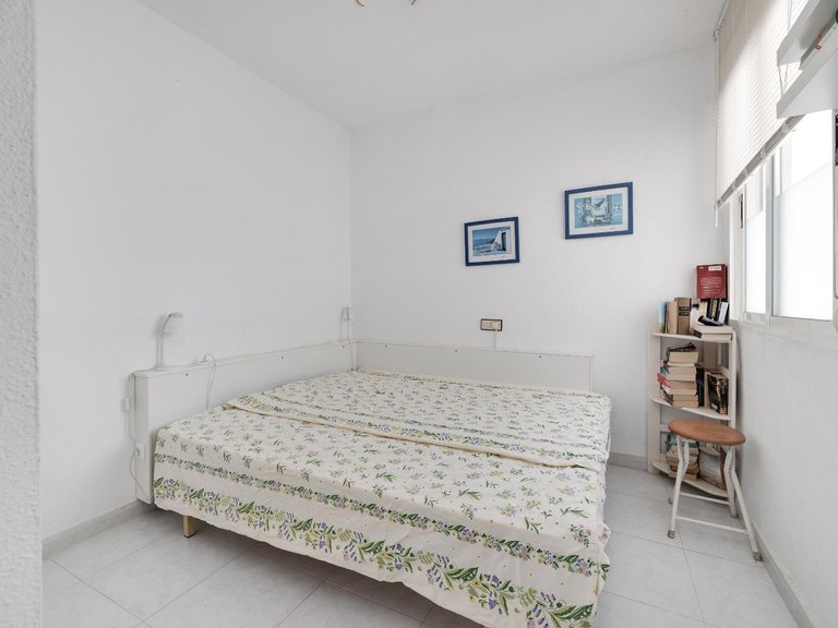 Apartment for Sale in Torrevieja, Alicante 18