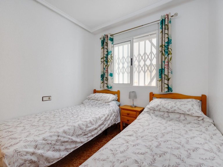 Apartment for Sale in Torrevieja, Alicante 18
