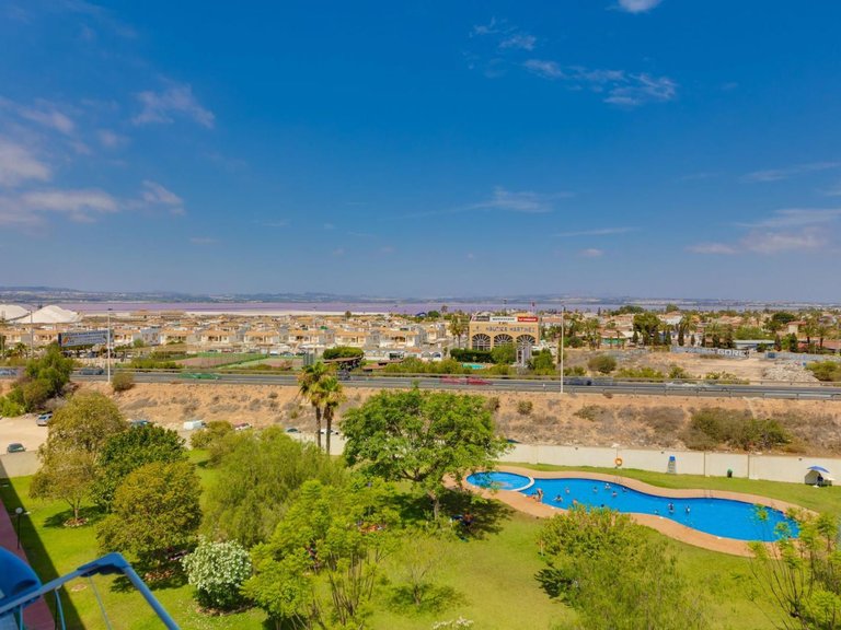Apartment for Sale in Torrevieja, Alicante 38