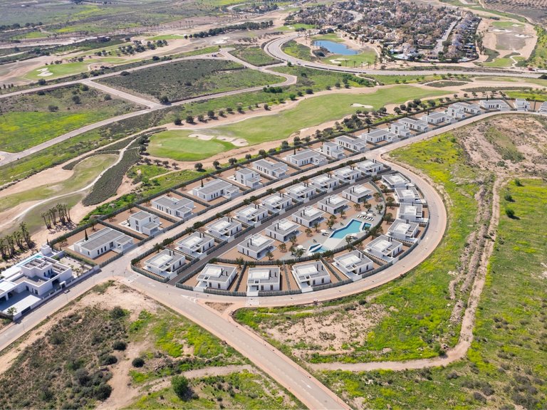 Villa for Sale in Hacienda Del Alamo Golf, Murcia 1