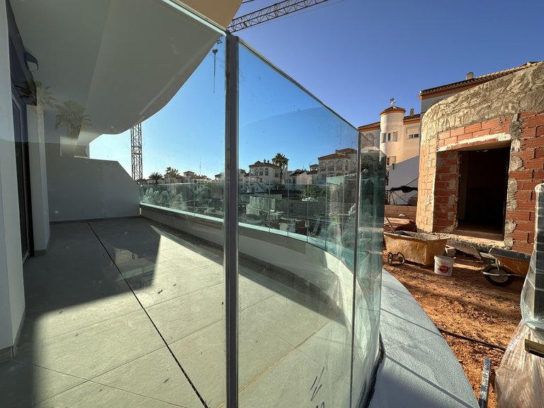 Apartment for Sale in Playa Flamenca, Alicante 3