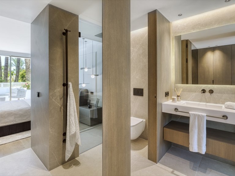 Apartment for Sale in Marbella, Malaga 22