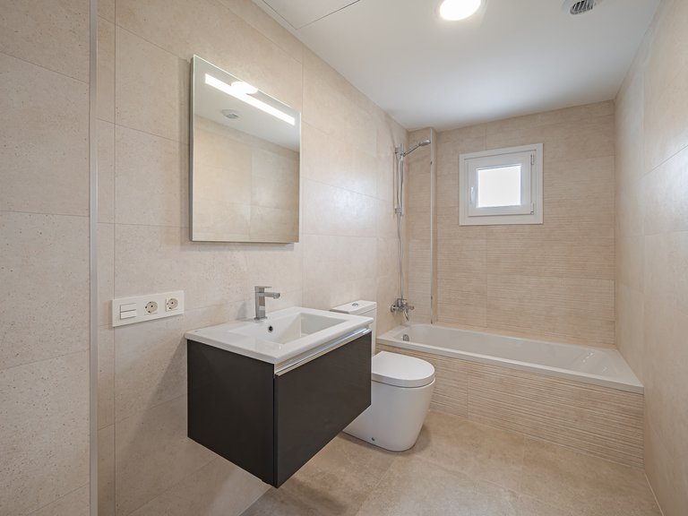 Villa for Sale in Viñuela, Malaga 16