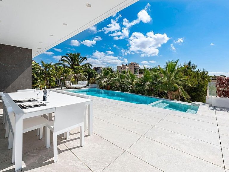 Villa for Sale in Calpe, Alicante 5