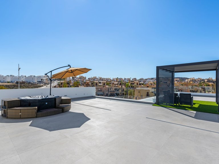 Villa for Sale in La Finca Golf, Alicante 6