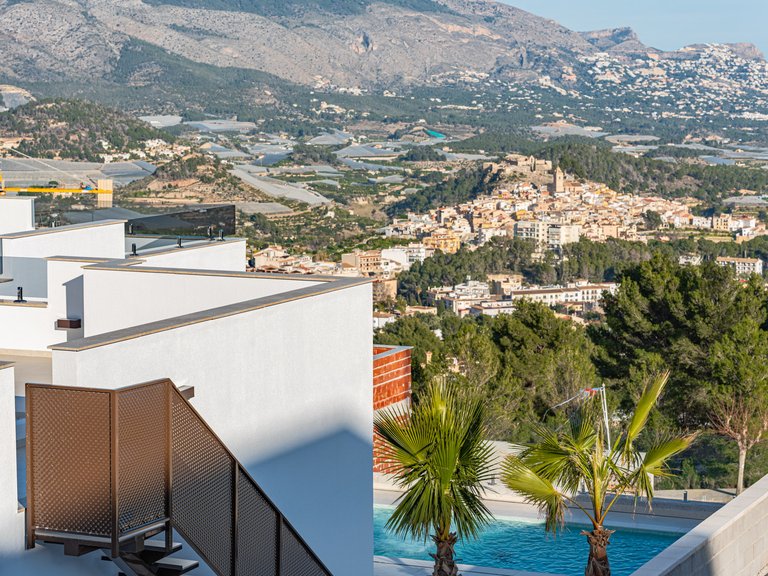 Villa for Sale in Polop, Alicante 8