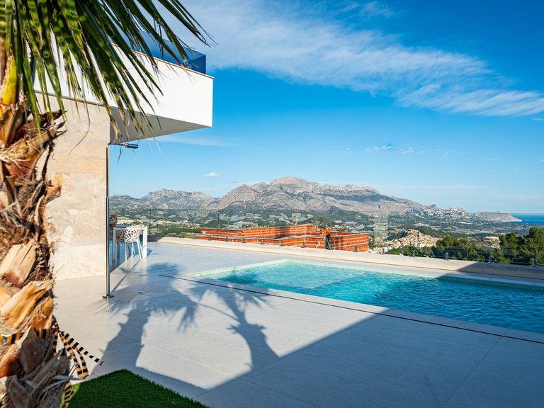 Villa for Sale in Polop, Alicante 13