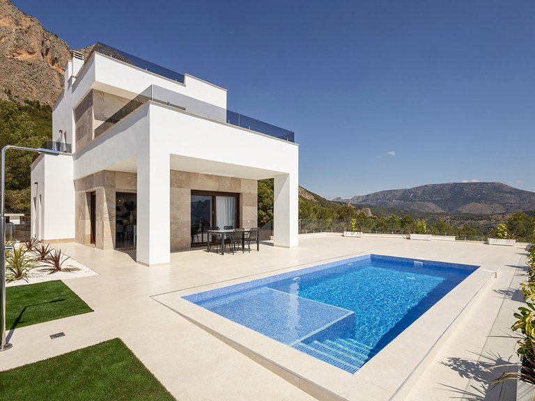Villa for Sale in Polop, Alicante 47