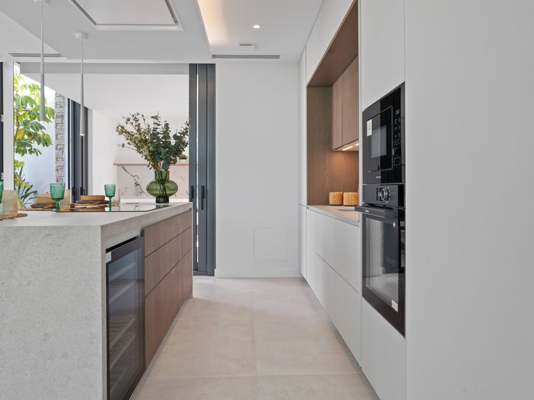 Villa for Sale in Benidorm, Alicante 28