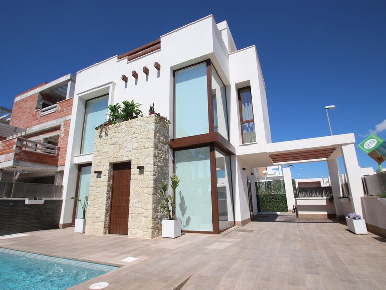 Villa for Sale in Playa Paraiso, Murcia 13