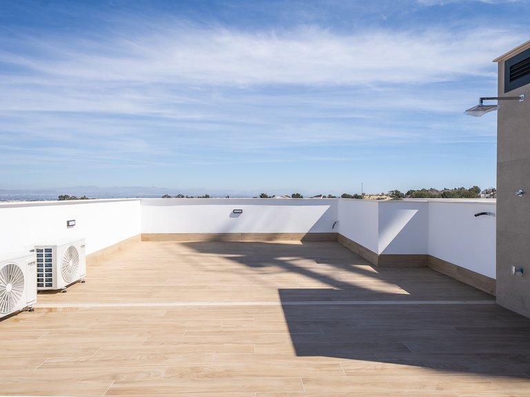 Villa for Sale in La Finca Golf, Alicante 5