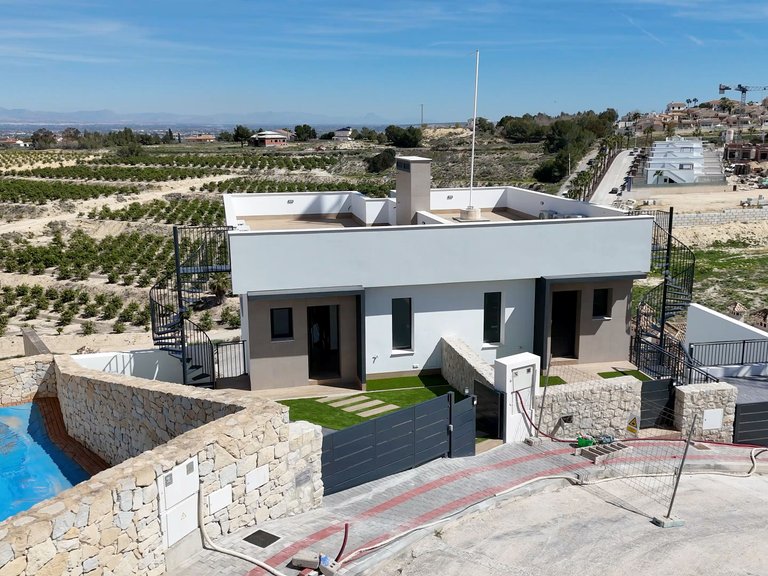 Villa for Sale in La Finca Golf, Alicante 38