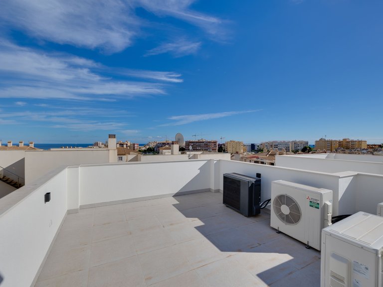 Villa for Sale in Torrevieja, Alicante 10