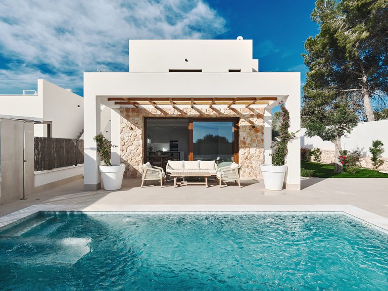 Villa for Sale in Orihuela Costa, Alicante 1