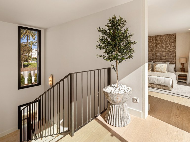 Villa for Sale in Marbella, Malaga 44