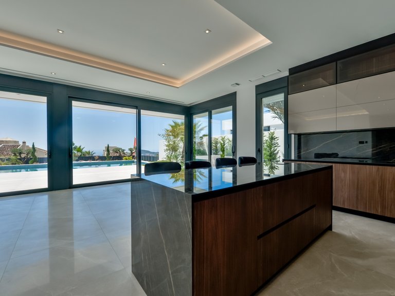 Villa for Sale in Finestrat, Alicante 37