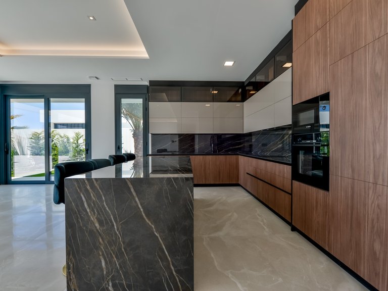 Villa for Sale in Finestrat, Alicante 38