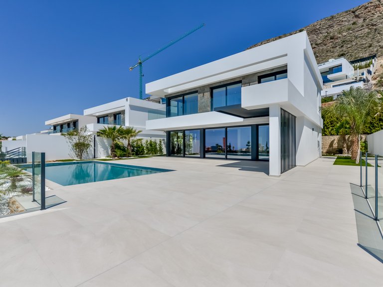 Villa for Sale in Finestrat, Alicante 14