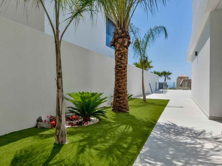 Villa for Sale in Finestrat, Alicante 27