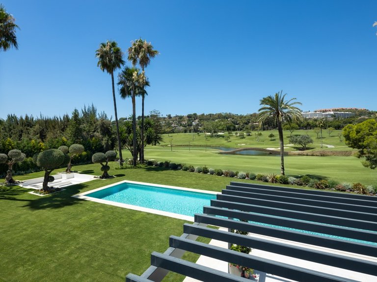 Villa for Sale in Marbella, Malaga 9