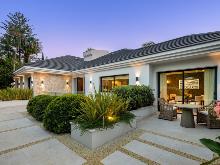 Villa for Sale in Marbella, Malaga 40