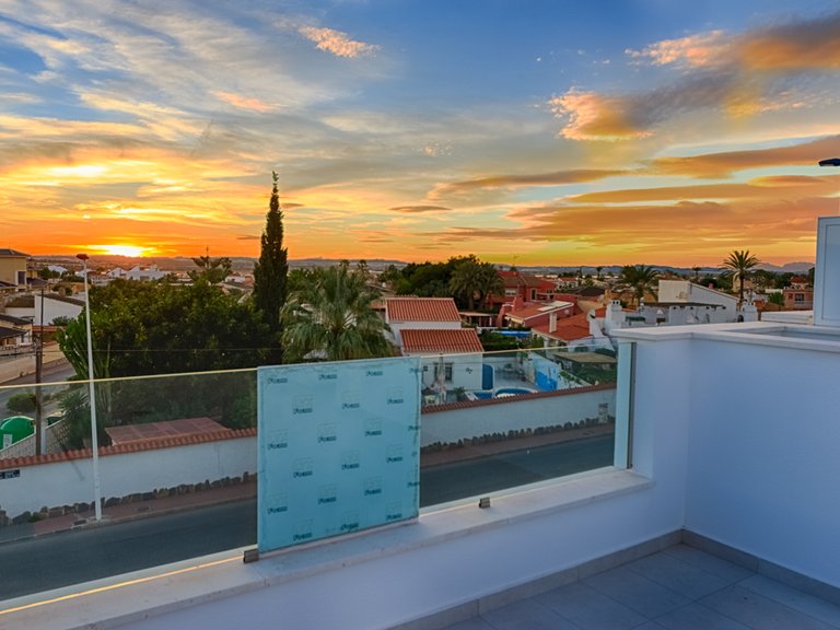 Town House for Sale in Pilar De La Horadada, Alicante 1