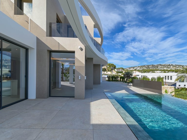 Villa for Sale in Benissa, Alicante 3