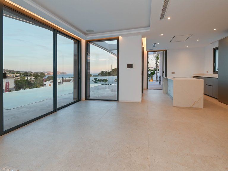 Villa for Sale in Benissa, Alicante 35