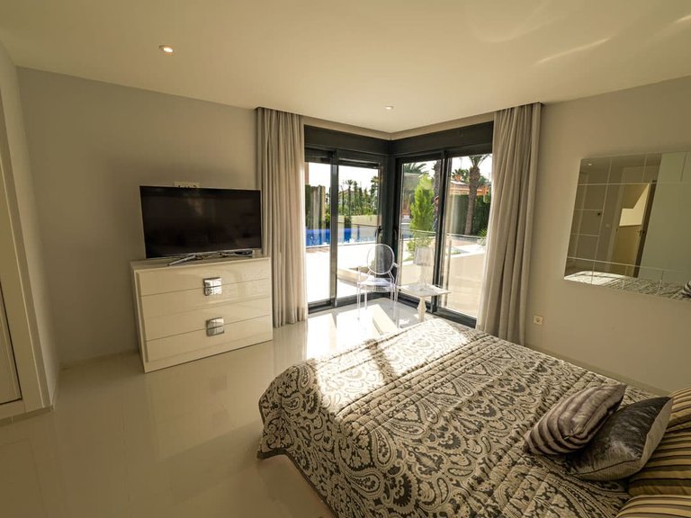 Villa for Sale in Torrevieja, Alicante 14
