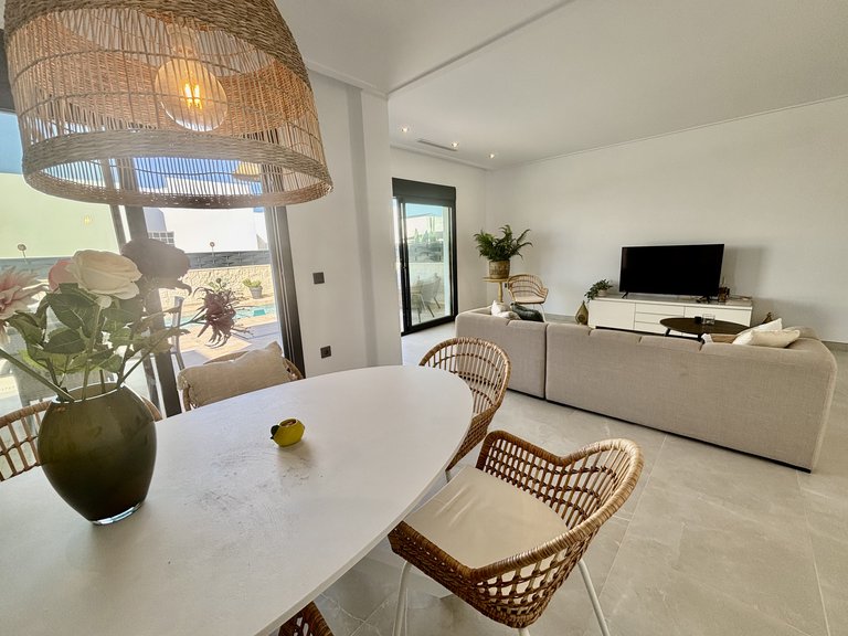 Villa for Sale in Benijofar, Alicante 11