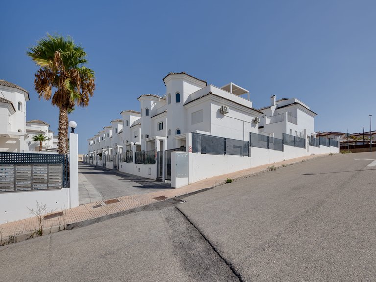 Villa for Sale in San Fulgencio, Alicante 22