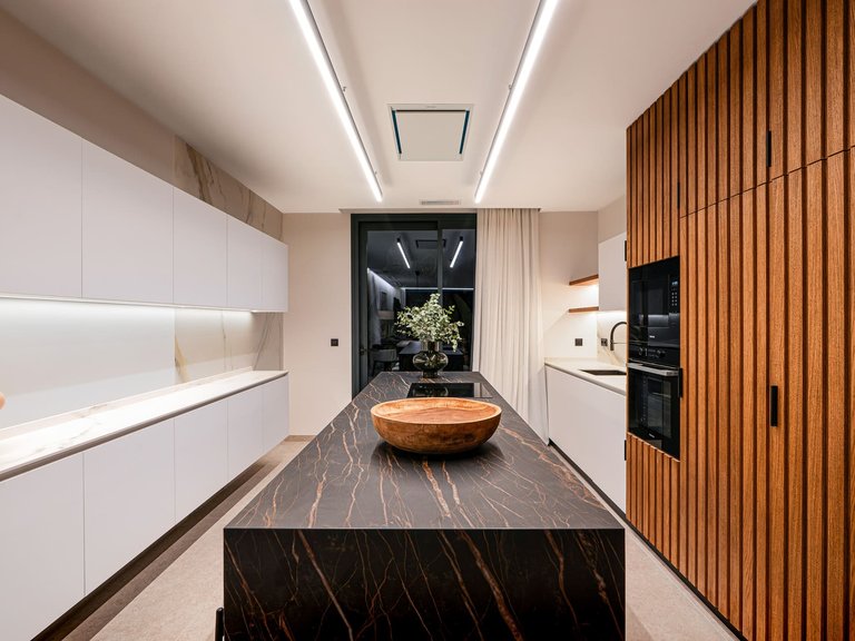 Villa for Sale in La Nucía, Alicante 13