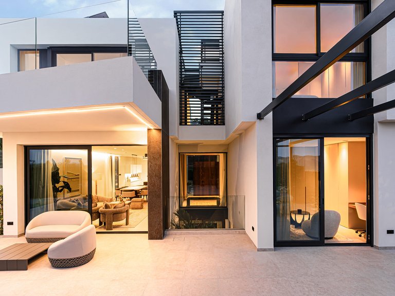 Villa for Sale in La Nucía, Alicante 4