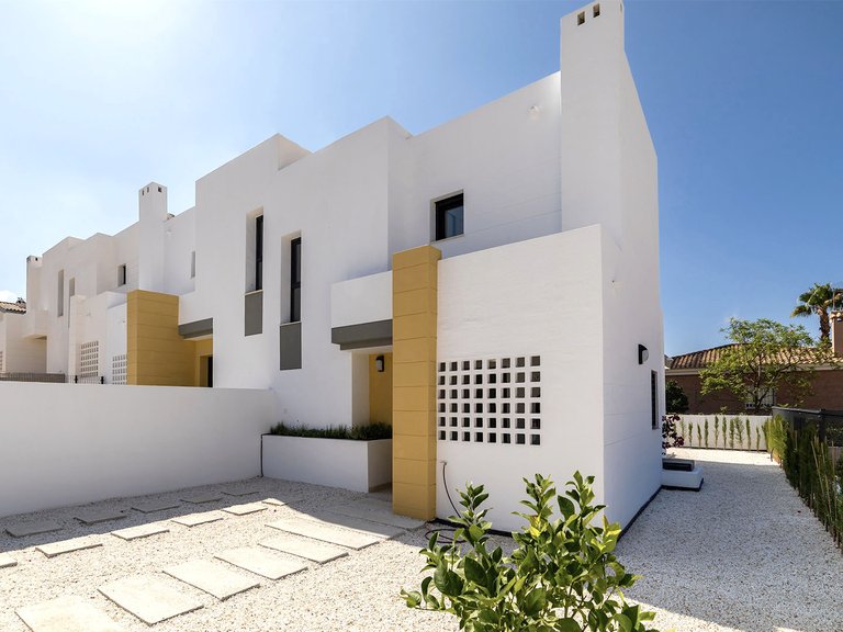 Villa for Sale in Busot, Alicante 5