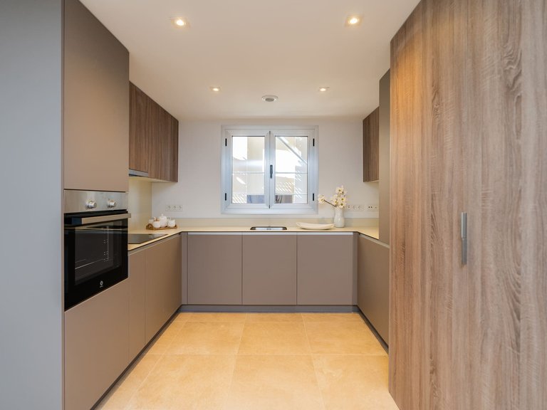 Apartment for Sale in Estepona, Malaga 27