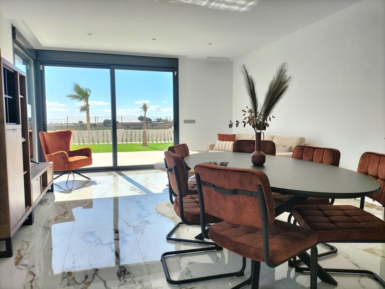 Villa for Sale in Pilar De La Horadada, Alicante 35