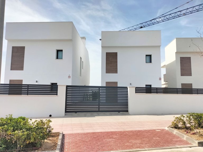 Villa for Sale in Pilar De La Horadada, Alicante 48