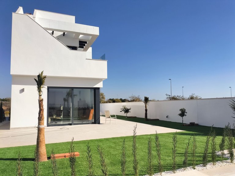 Villa for Sale in Pilar De La Horadada, Alicante 50