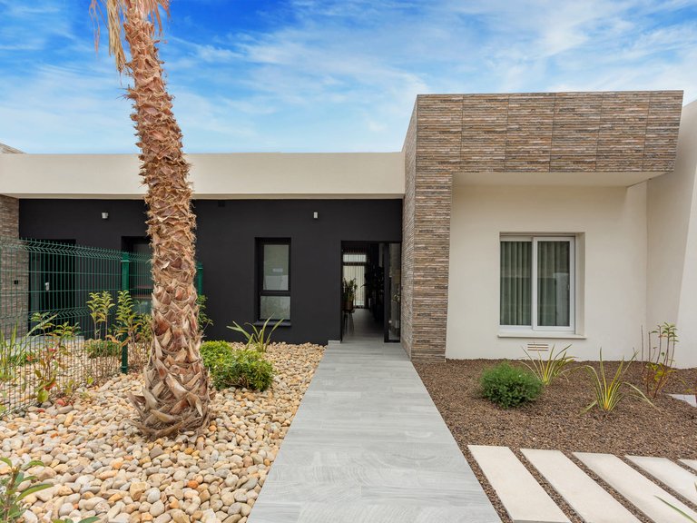 Town House for Sale in La Finca Golf, Alicante 3