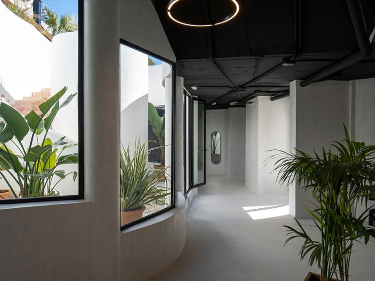 Penthouse for Sale in Marbella, Malaga 7