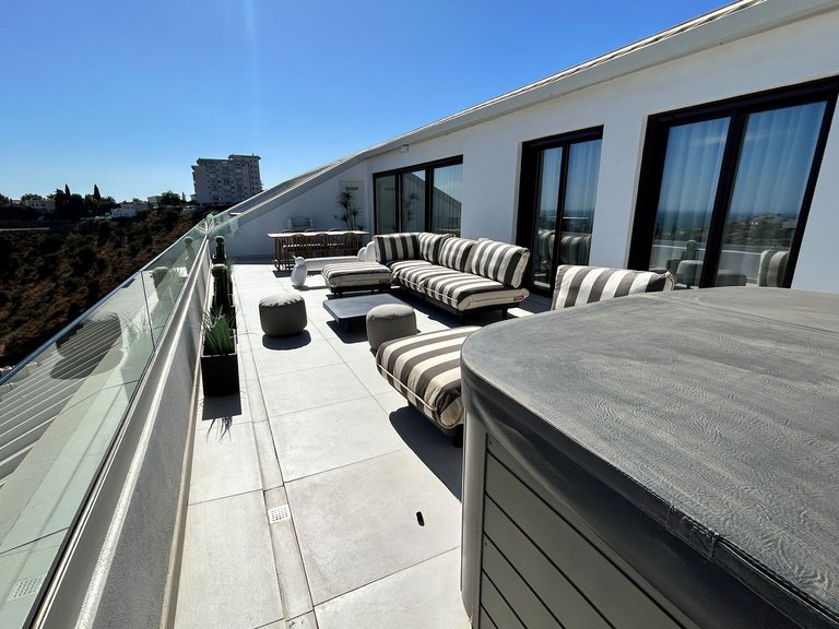 Penthouse for Sale in Fuengirola, Malaga 18