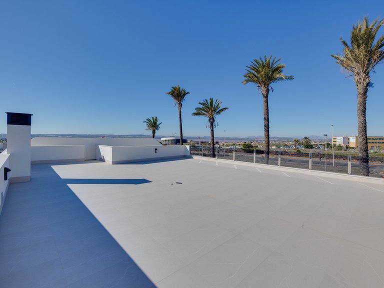 Villa for Sale in Torrevieja, Alicante 33