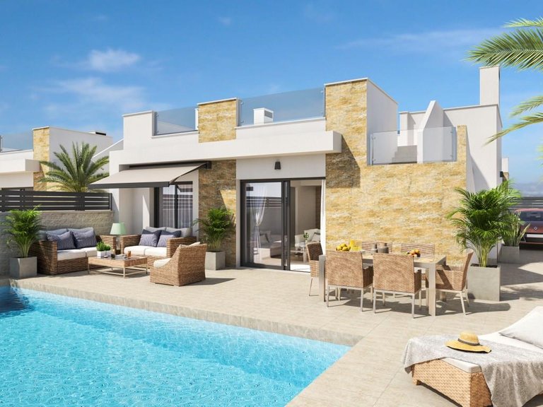 Villa for Sale in San Fulgencio, Alicante 1