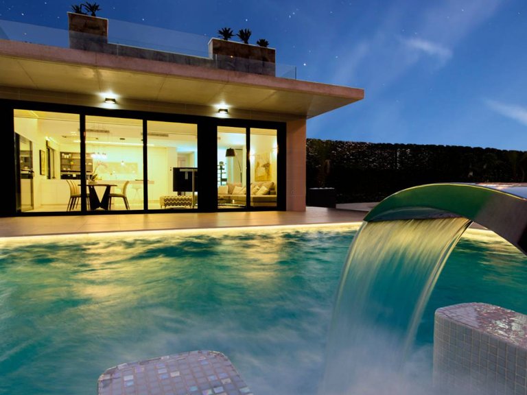 Villa for Sale in Dehesa De Campoamor, Alicante 2