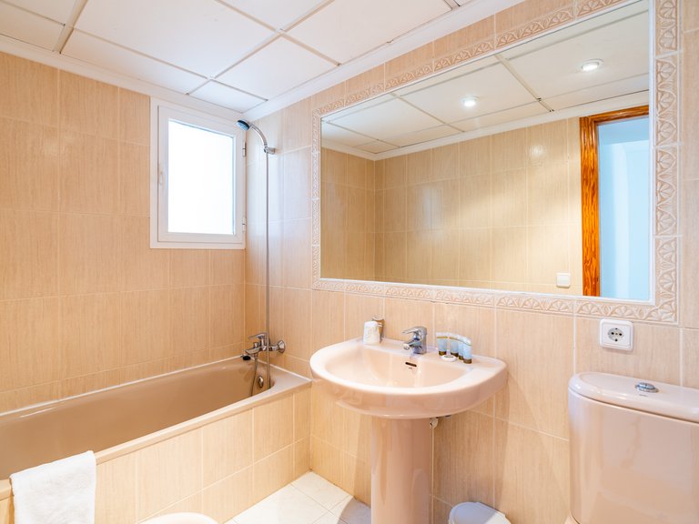 Apartment for Sale in Calpe, Alicante 2