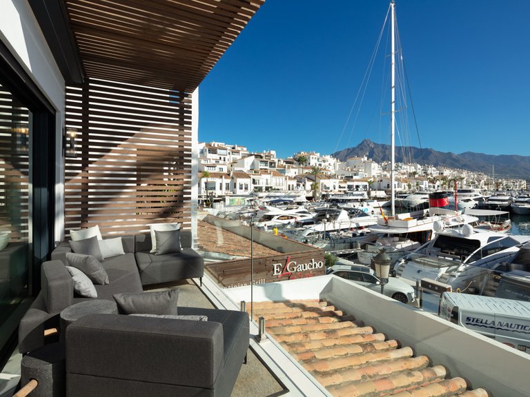 Apartment for Sale in Marbella, Malaga 2