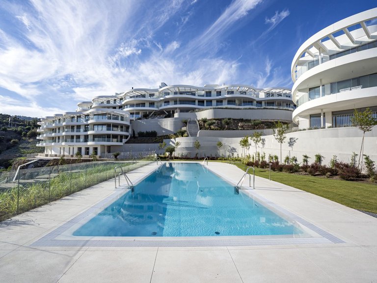 Apartment for Sale in Benahavís, Malaga 11