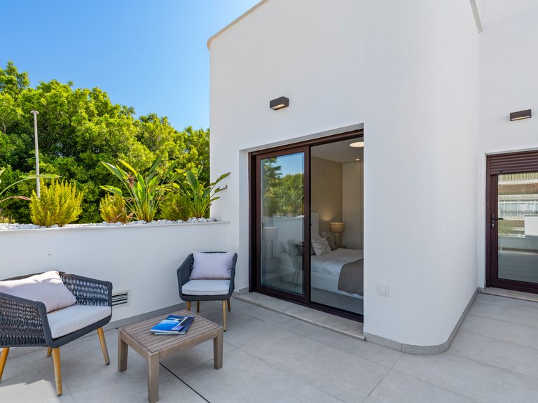 Villa for Sale in Pilar De La Horadada, Alicante 42