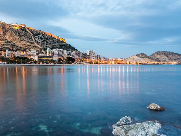 Villa for Sale in Mutxamel, Muchamiel, Alicante 27