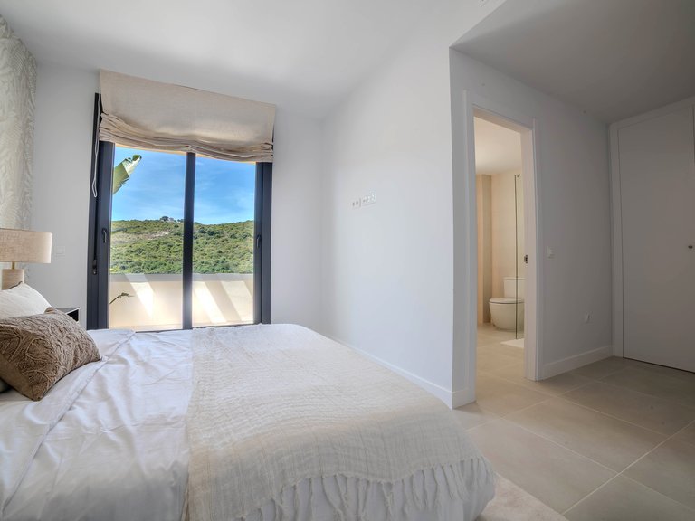 Apartment for Sale in Casares, Malaga 7